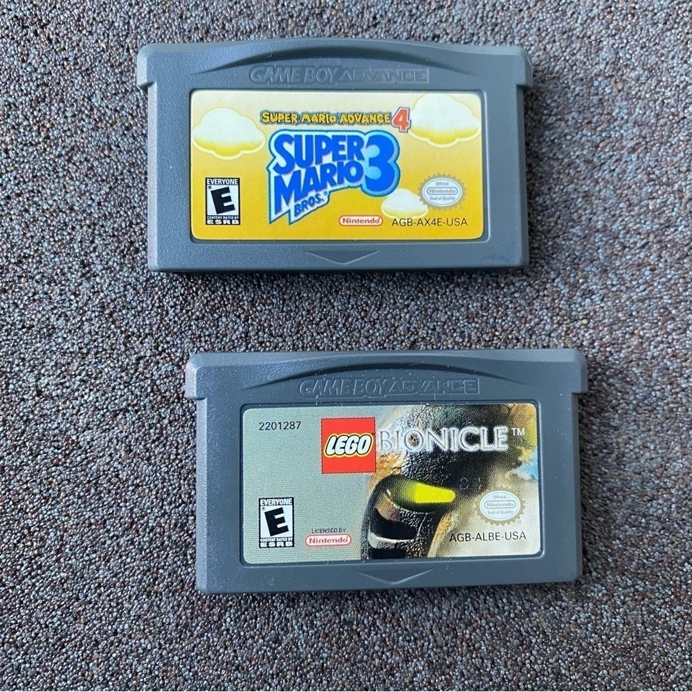 SUPER MARIO ADVANCE 4 SUPER MARIO BROS 3 GAMEBOY ADVANCE GBA and Lego Bionicle